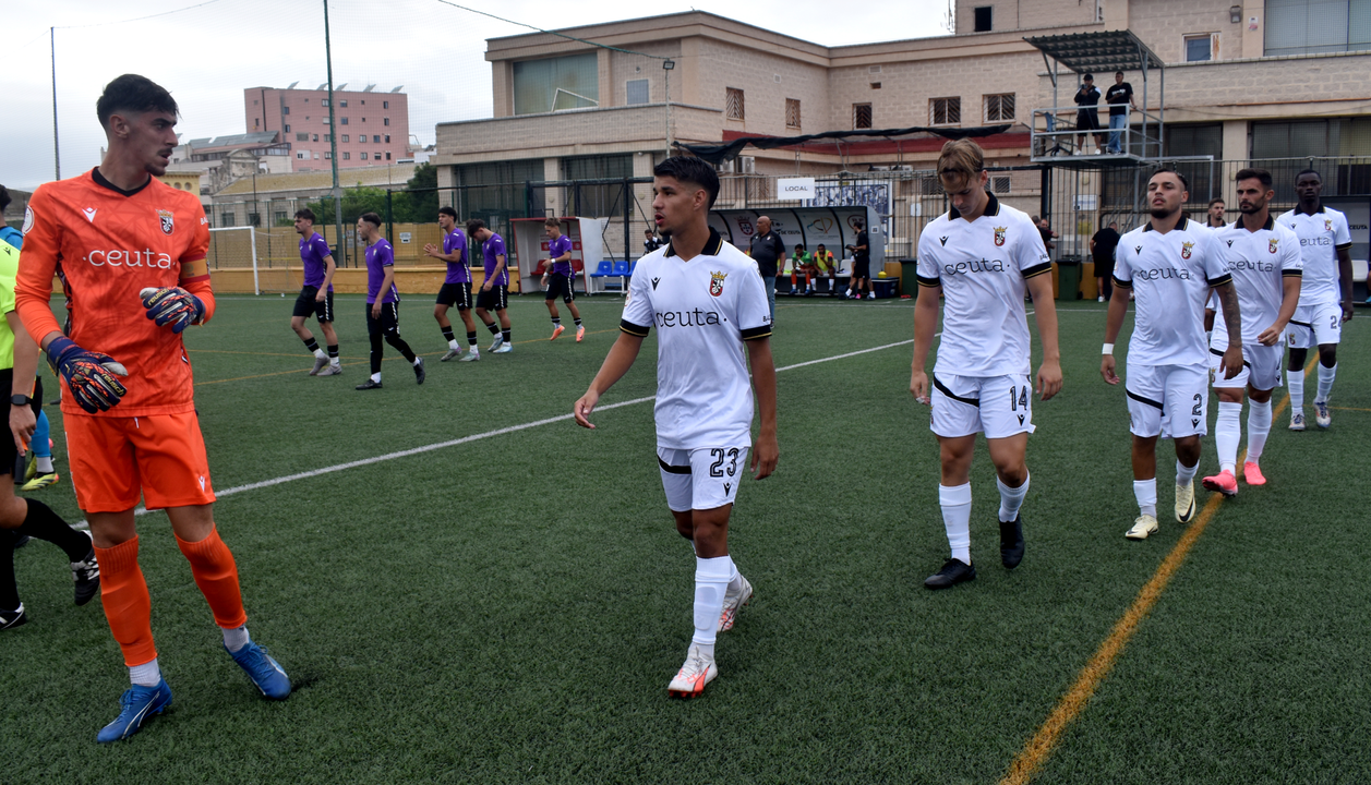 El fuerte viento estropea el duelo entre el filial de la AD Ceuta FC y el C&oacute;rdoba B (1)