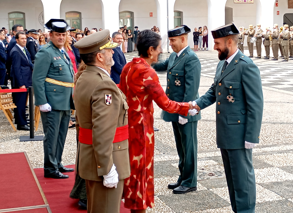 La Guardia Civil celebra su patrona, la Virgen del Pilar y la Fiesta Nacional  (12)