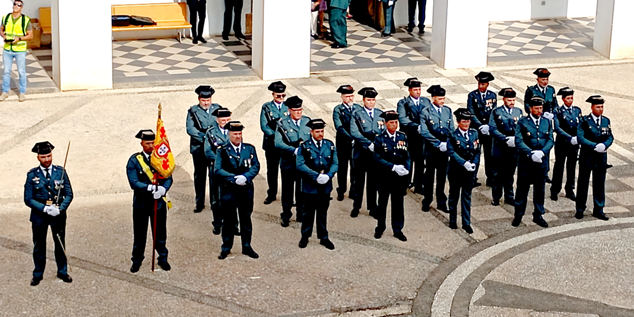 La Guardia Civil celebra su patrona, la Virgen del Pilar y la Fiesta Nacional  (8)