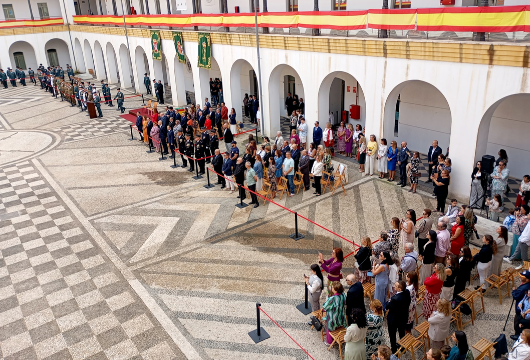 La Guardia Civil celebra su patrona, la Virgen del Pilar y la Fiesta Nacional  (6)
