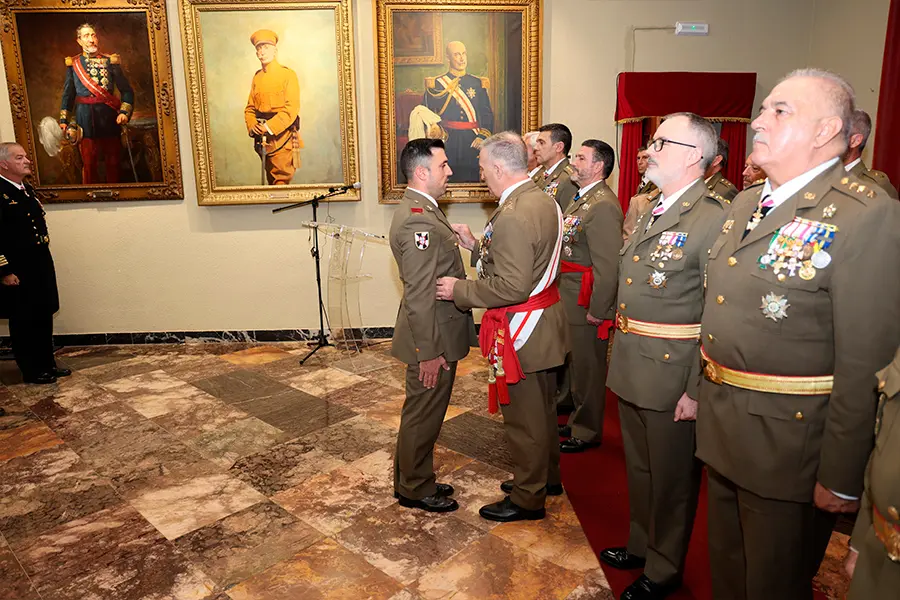 Conmemoraci&oacute;n de Santa Teresa, patrona de Intendencia / Rafa B&aacute;ez