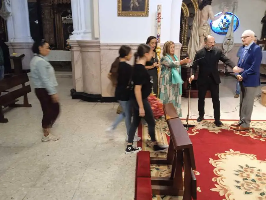 Ofrenda floral del Encuentro Coreogr&aacute;fico