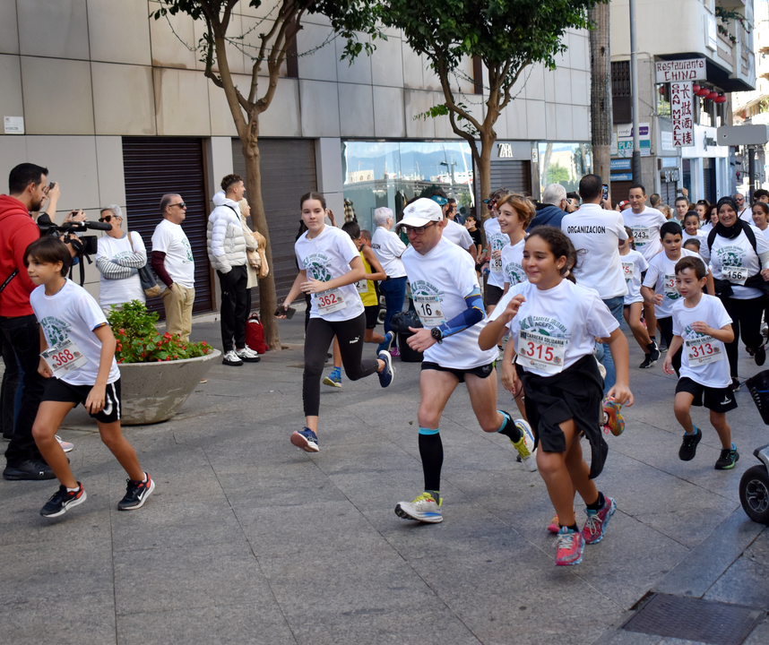 Carrera solidaria de ACEFEP  (6)