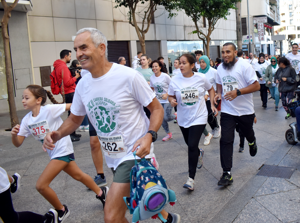 Carrera solidaria de ACEFEP  (4)