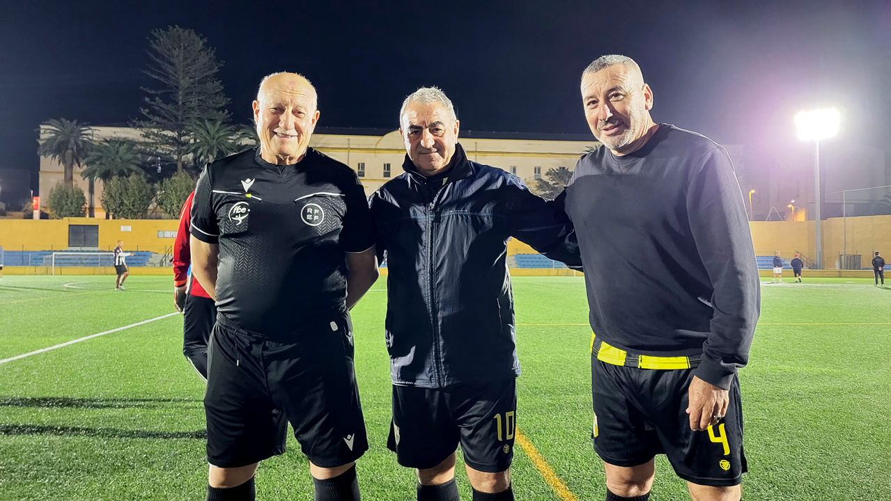 Veteranos del f&uacute;tbol de Ceuta  (10)
