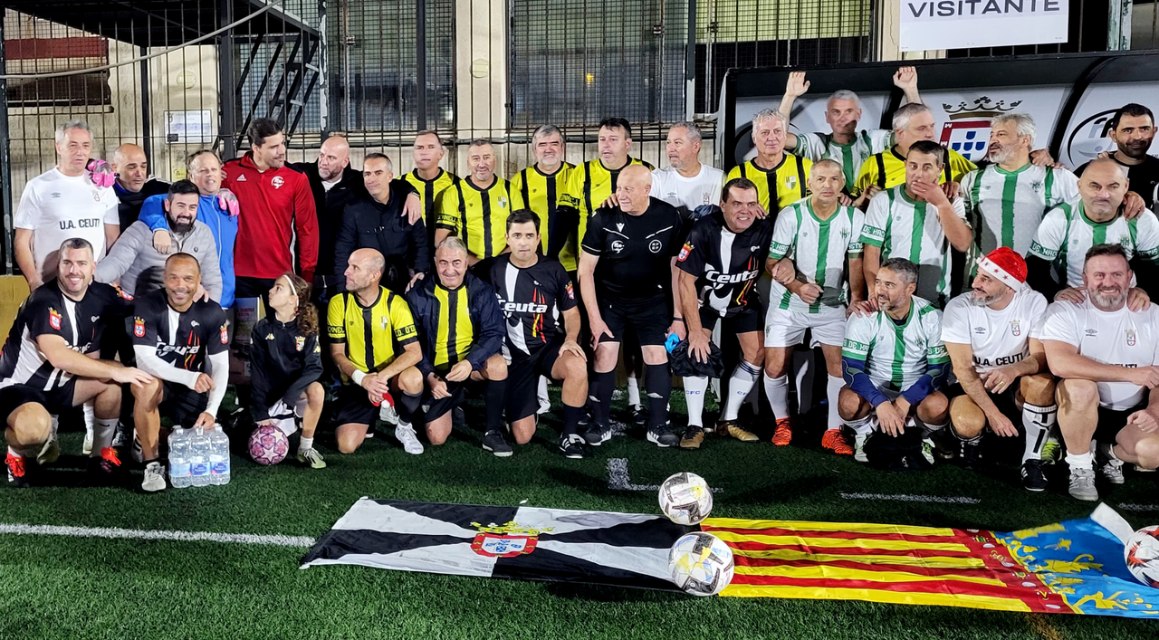 Veteranos del f&uacute;tbol de Ceuta  (9)