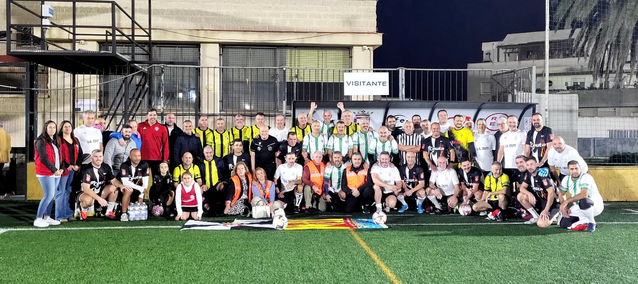 Veteranos del f&uacute;tbol de Ceuta  (7)
