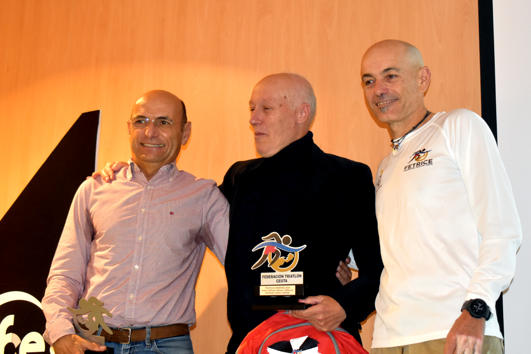 Gala fin de temporada de la Federaci&oacute;n de Triatl&oacute;n de Ceuta (14)
