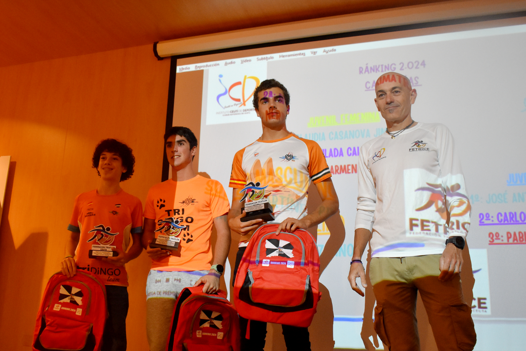Gala fin de temporada de la Federaci&oacute;n de Triatl&oacute;n de Ceuta (6)