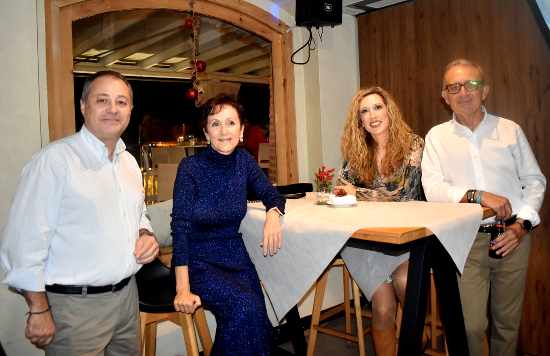 Gala de 25 aniversario del Club Anyera (18)