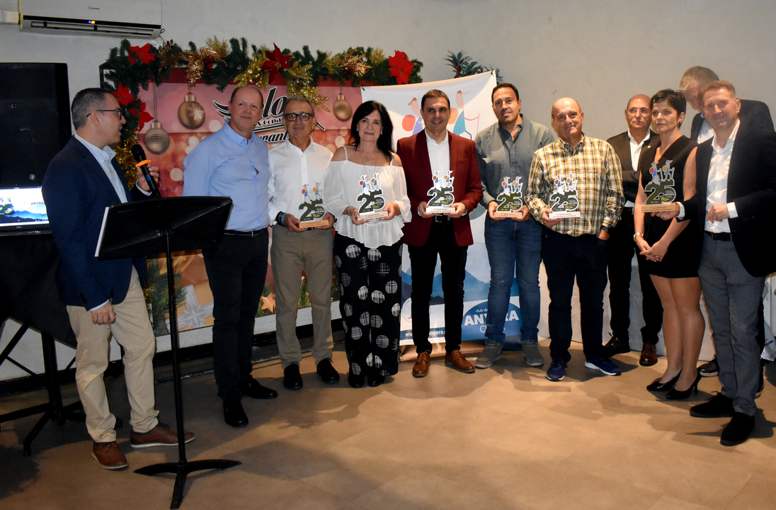 Gala de 25 aniversario del Club Anyera (3)