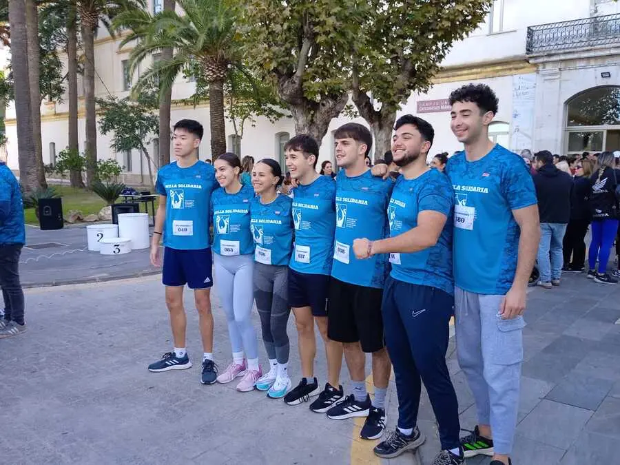 Milla solidaria / C&eacute;sar Mart&iacute;n