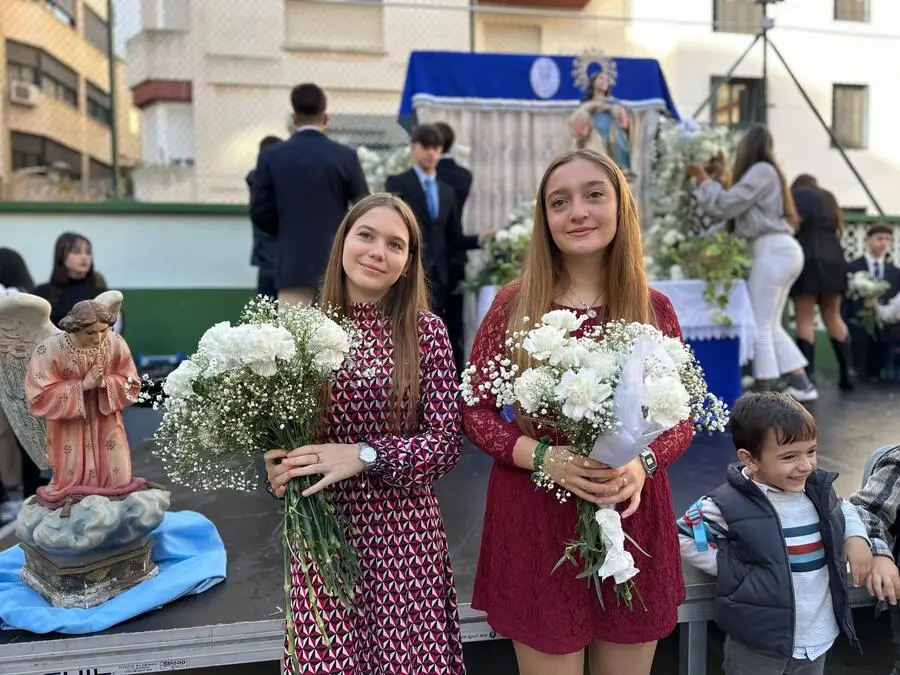 Ofrenda floral en La Inmaculada / Mohamed Ettouileb