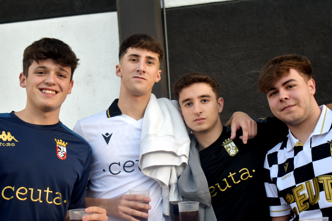 Aficionados de la AD Ceuta FC en la Copa del Rey contra Osasuna  (6)