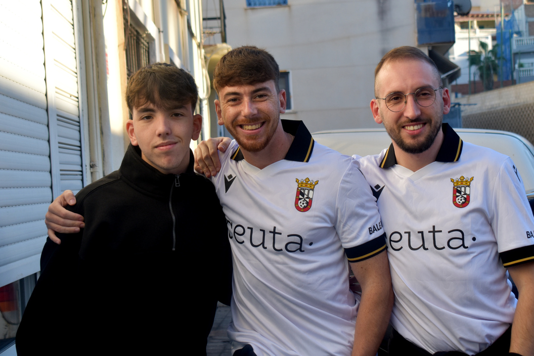 Aficionados de la AD Ceuta FC en la Copa del Rey contra Osasuna 