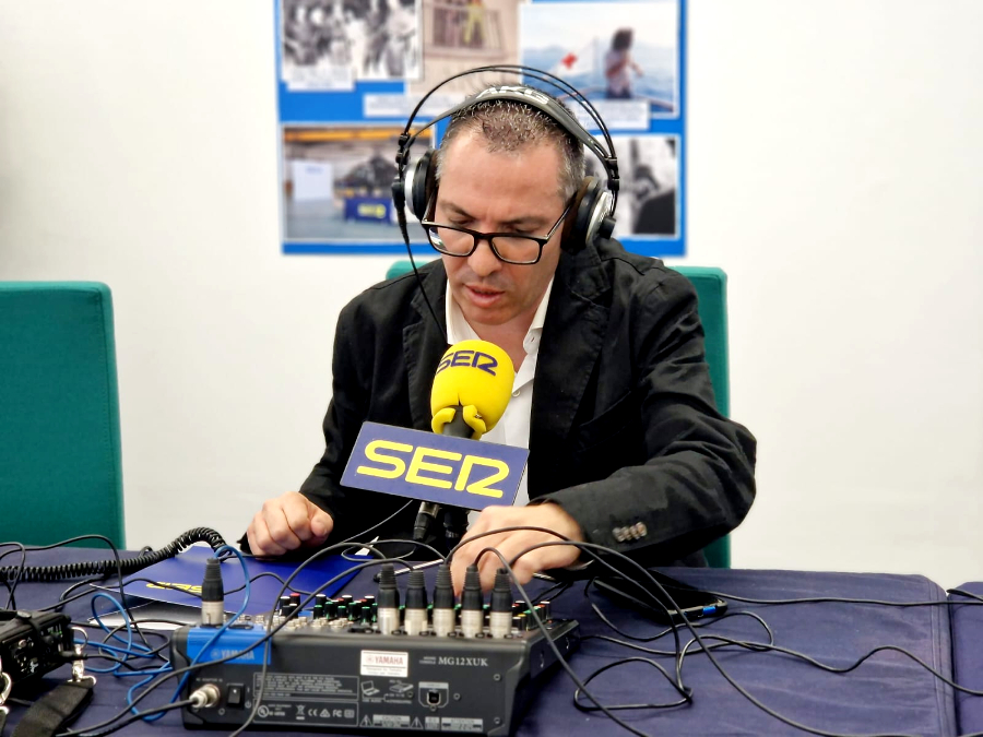 Exposici&oacute;n con motivo del 90 aniversario de Radio Ceuta (9)