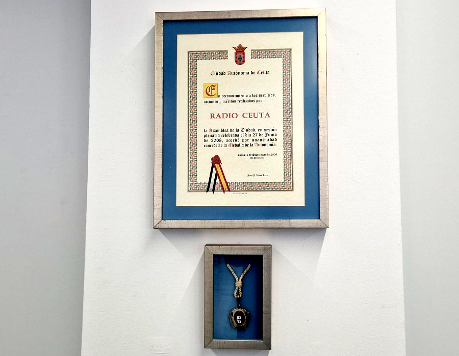 Exposici&oacute;n con motivo del 90 aniversario de Radio Ceuta (5)