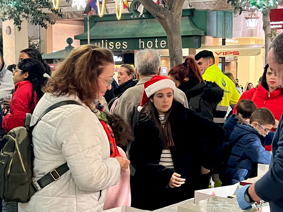 Polvoron&aacute; infantil en la plaza de Espa&ntilde;a (18)