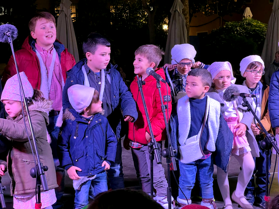 Polvoron&aacute; infantil en la plaza de Espa&ntilde;a (15)