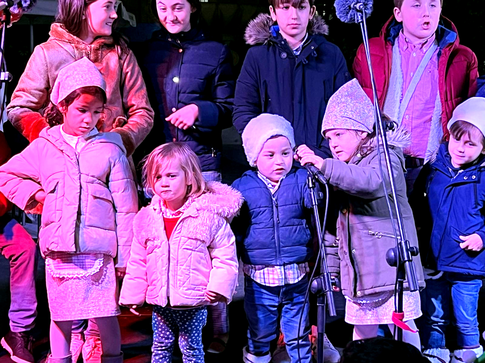 Polvoron&aacute; infantil en la plaza de Espa&ntilde;a (14)