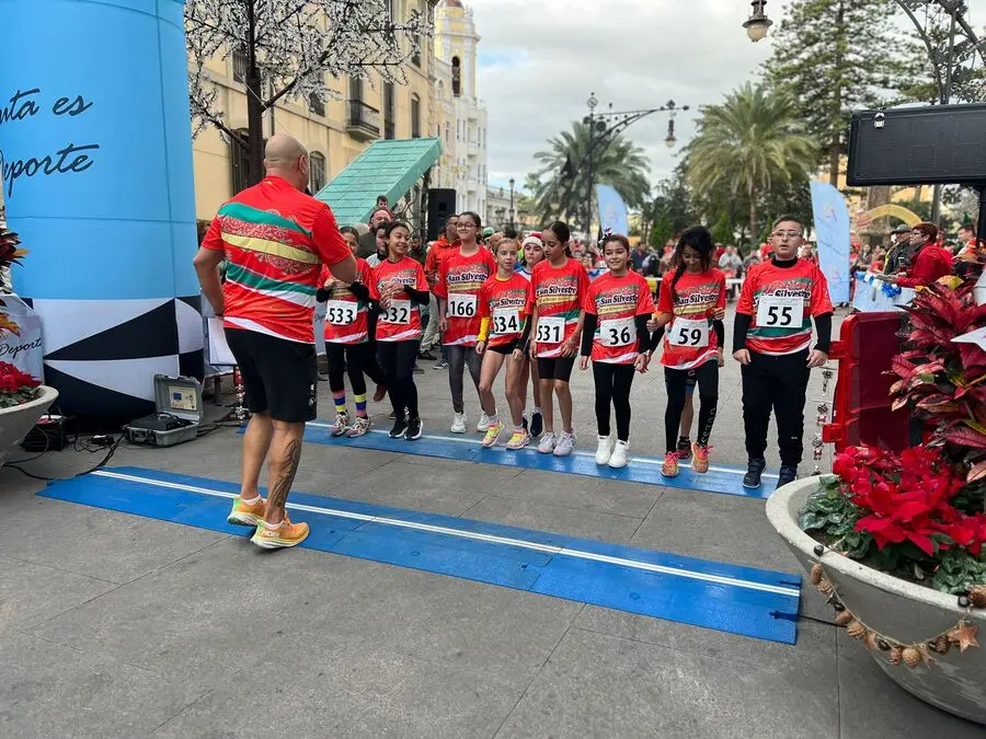 Salida de la 19&ordf; San Silvestre Baby / Daniel Hern&aacute;ndez
