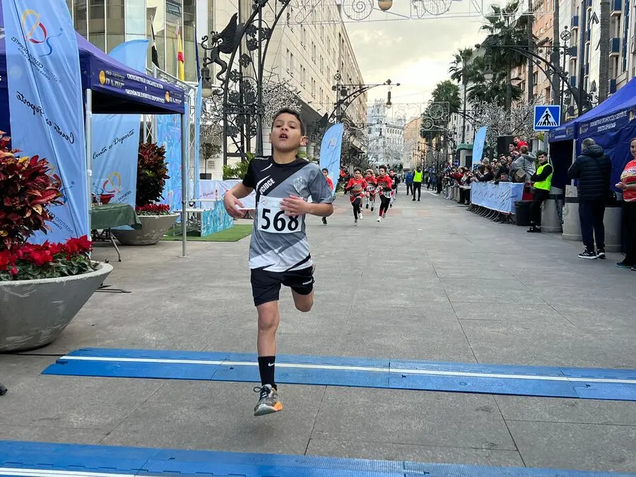 Salida de la 19&ordf; San Silvestre Baby / Daniel Hern&aacute;ndez