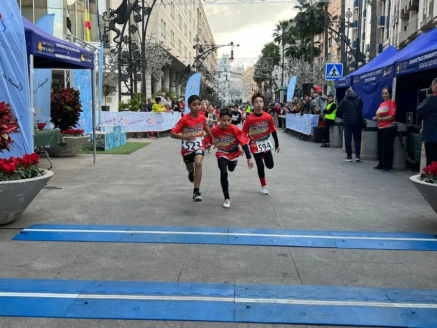 Salida de la 19&ordf; San Silvestre Baby / Daniel Hern&aacute;ndez