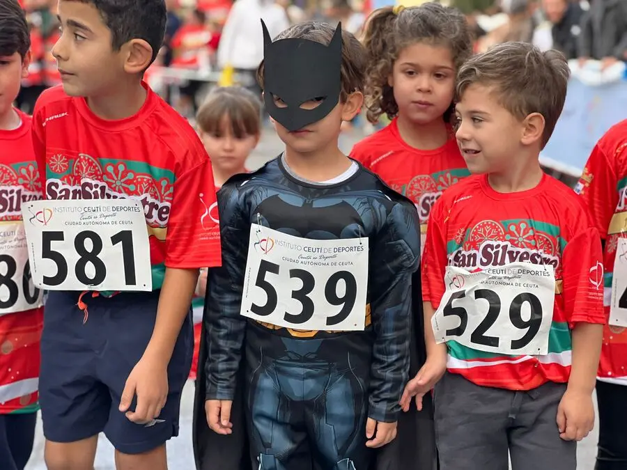 Salida de la 19&ordf; San Silvestre Baby / Daniel Hern&aacute;ndez