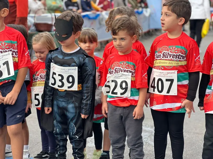 Salida de la 19&ordf; San Silvestre Baby / Daniel Hern&aacute;ndez