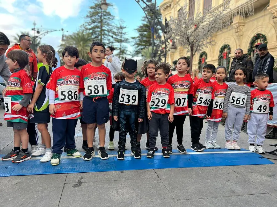 Salida de la 19&ordf; San Silvestre Baby / Daniel Hern&aacute;ndez