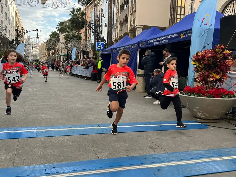 Salida de la 19&ordf; San Silvestre Baby / Daniel Hern&aacute;ndez