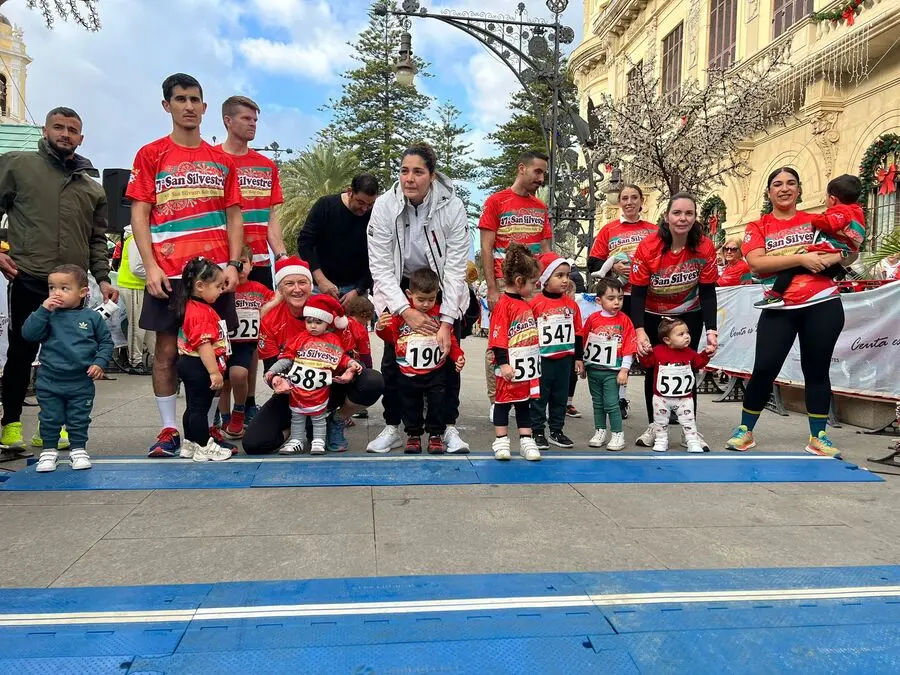 Salida de la 19&ordf; San Silvestre Baby / Daniel Hern&aacute;ndez