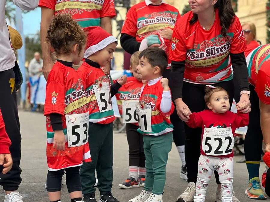 Salida de la 19&ordf; San Silvestre Baby / Daniel Hern&aacute;ndez