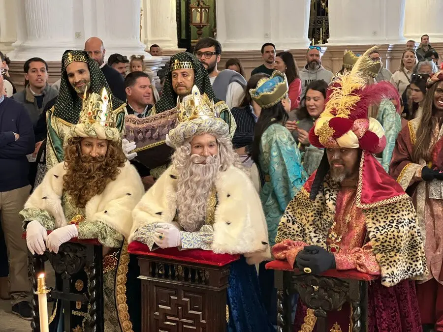 Visita de Sus Majestades los Reyes Magos 2025 - Daniel Hern&aacute;ndez