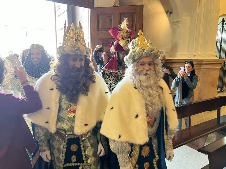 Visita de Sus Majestades los Reyes Magos 2025 - Daniel Hern&aacute;ndez