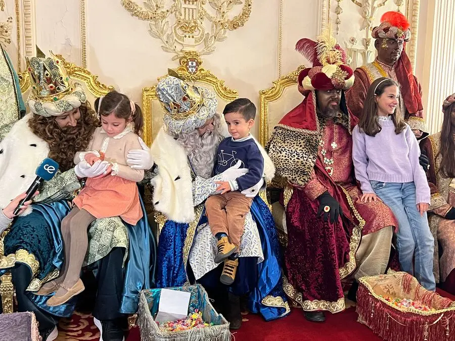 Visita de Sus Majestades los Reyes Magos 2025 - Daniel Hern&aacute;ndez