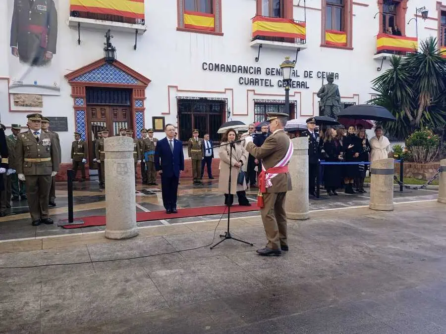 Parada militar por la Pascua 2025 - C&eacute;sar Mart&iacute;n