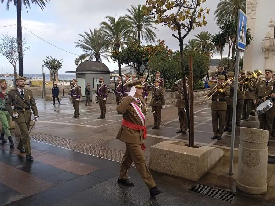 Parada militar por la Pascua 2025 - C&eacute;sar Mart&iacute;n