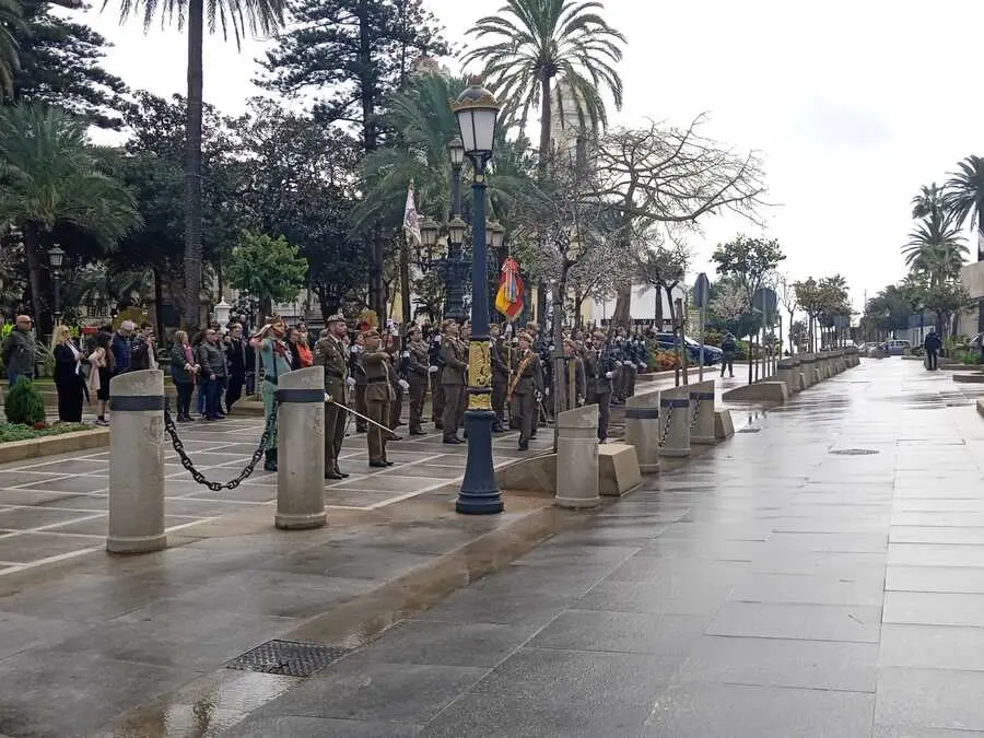 Parada militar por la Pascua 2025 - C&eacute;sar Mart&iacute;n