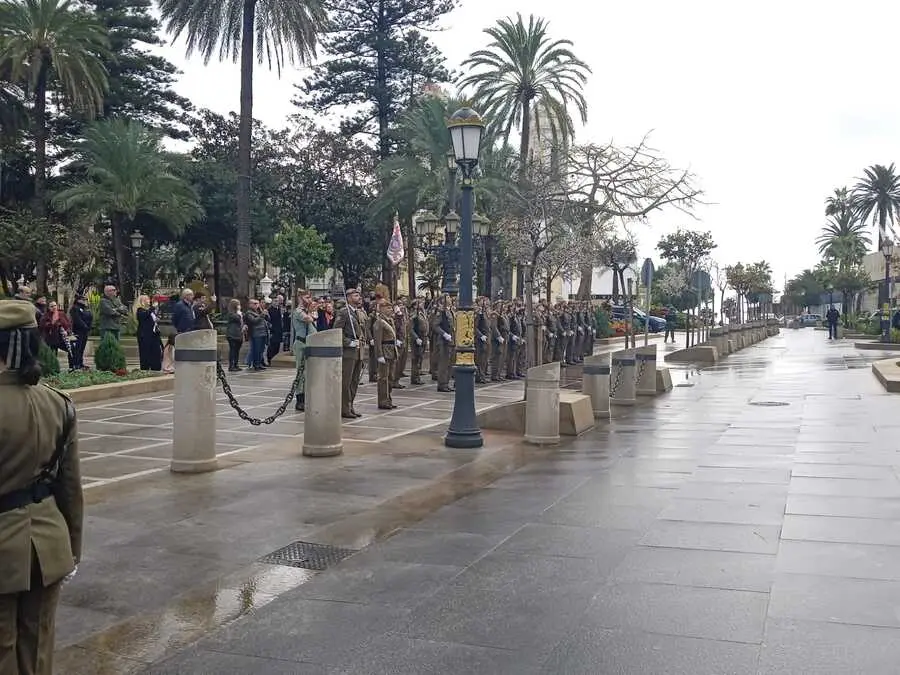Parada militar por la Pascua 2025 - C&eacute;sar Mart&iacute;n