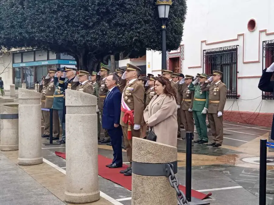 Parada militar por la Pascua 2025 - C&eacute;sar Mart&iacute;n