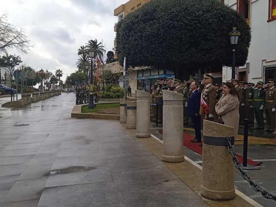 Parada militar por la Pascua 2025 - C&eacute;sar Mart&iacute;n
