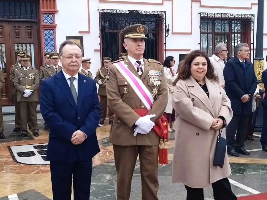 Parada militar por la Pascua 2025 - C&eacute;sar Mart&iacute;n