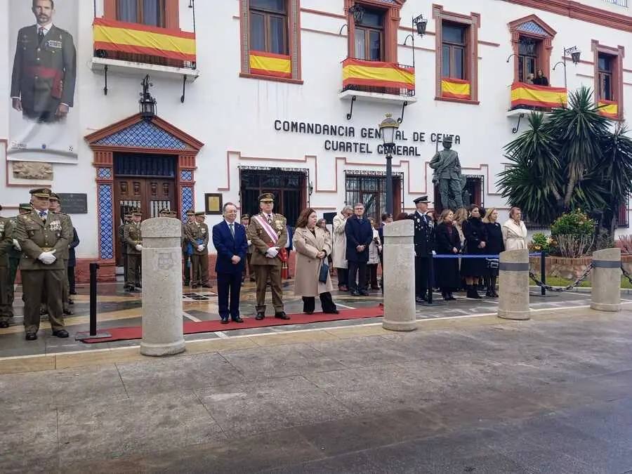 Parada militar por la Pascua 2025 - C&eacute;sar Mart&iacute;n