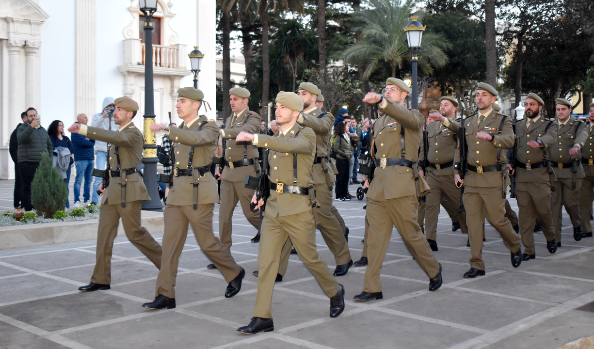 Arriado de Bandera protagonizado por la ULOG-23 (26)