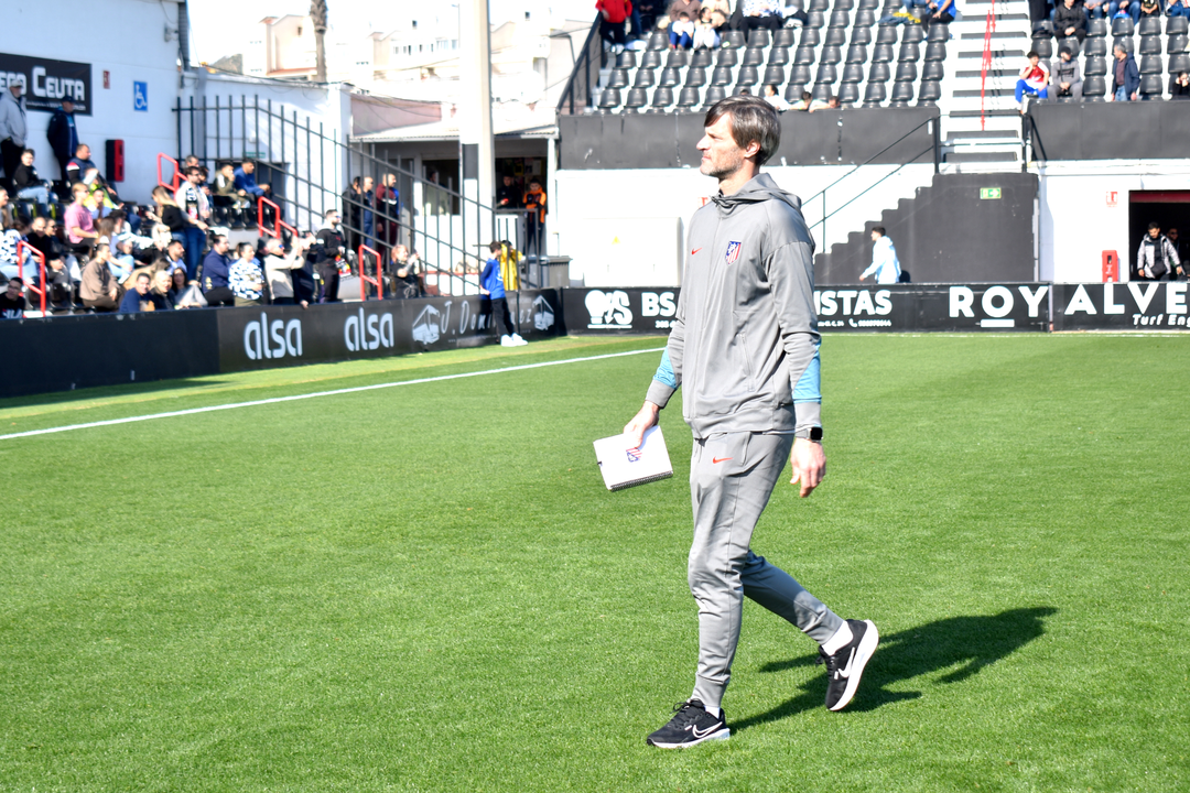 Leo Franco, miembro del cuerpo t&eacute;cnico de Fernando Torres 
