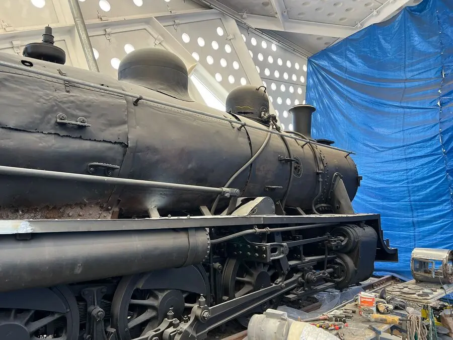 Restauraci&oacute;n de la locomotora en La Estaci&oacute;n - Daniel Hern&aacute;ndez