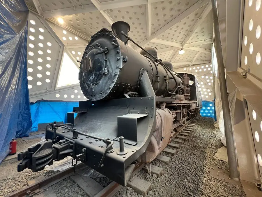 Restauraci&oacute;n de la locomotora en La Estaci&oacute;n - Daniel Hern&aacute;ndez