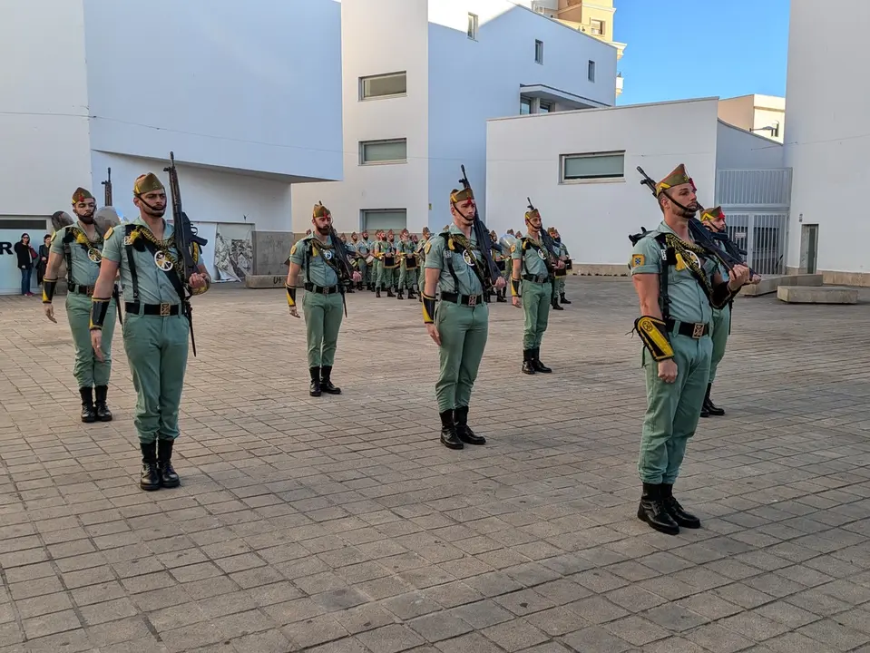 Pasacalles de la Legi&oacute;n - Rafa Baez