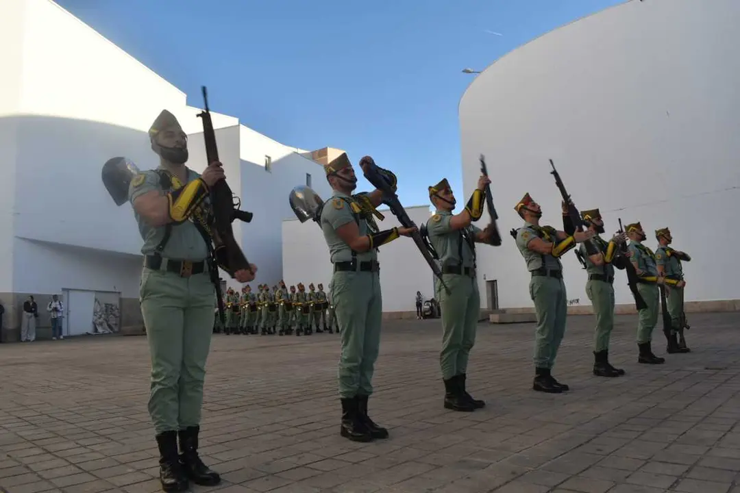 Pasacalles de la Legi&oacute;n - Rafa Baez